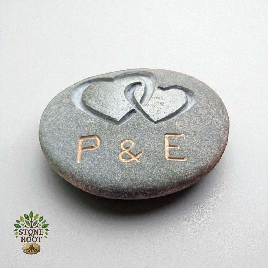 Personalized Engraved Stone Keepsake: Intertwined Hearts with gold initials