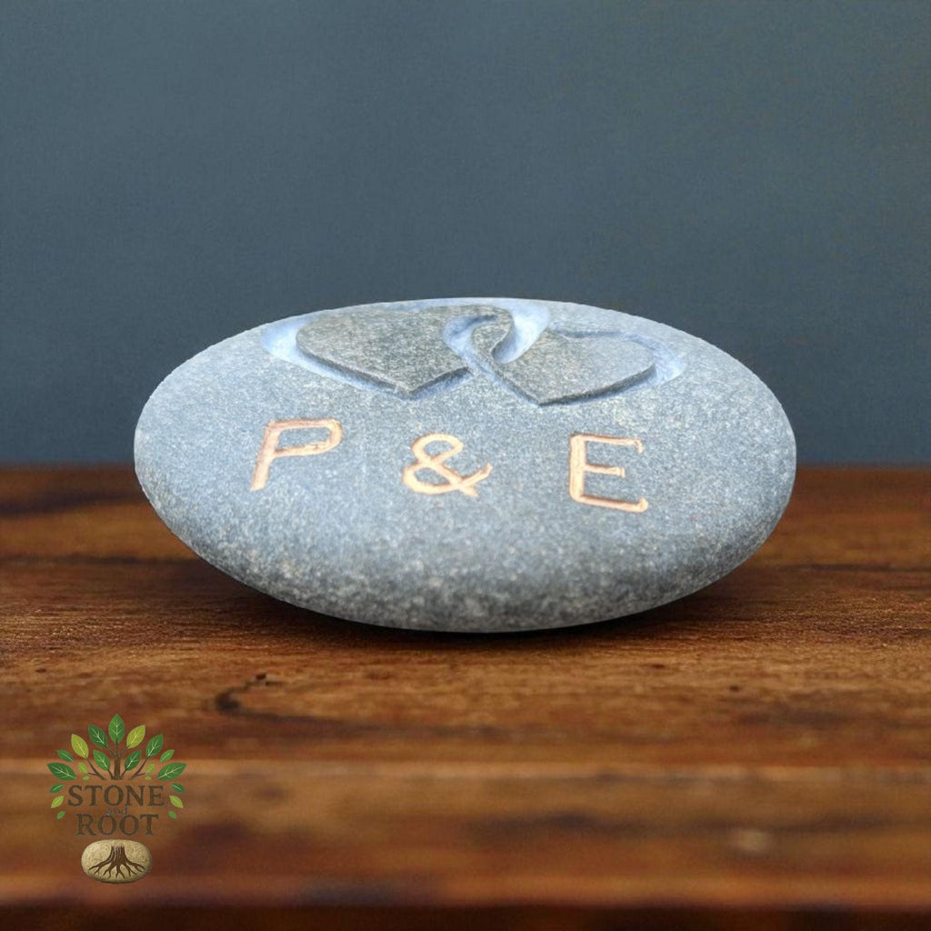 Personalized Engraved Stone Keepsake: Intertwined Hearts with gold initials