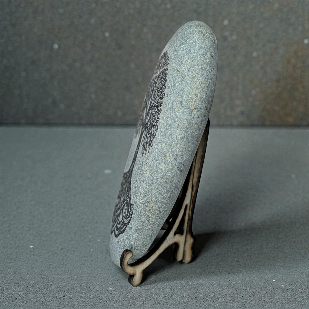 Engraved Tree of life Pebble – Custom Message